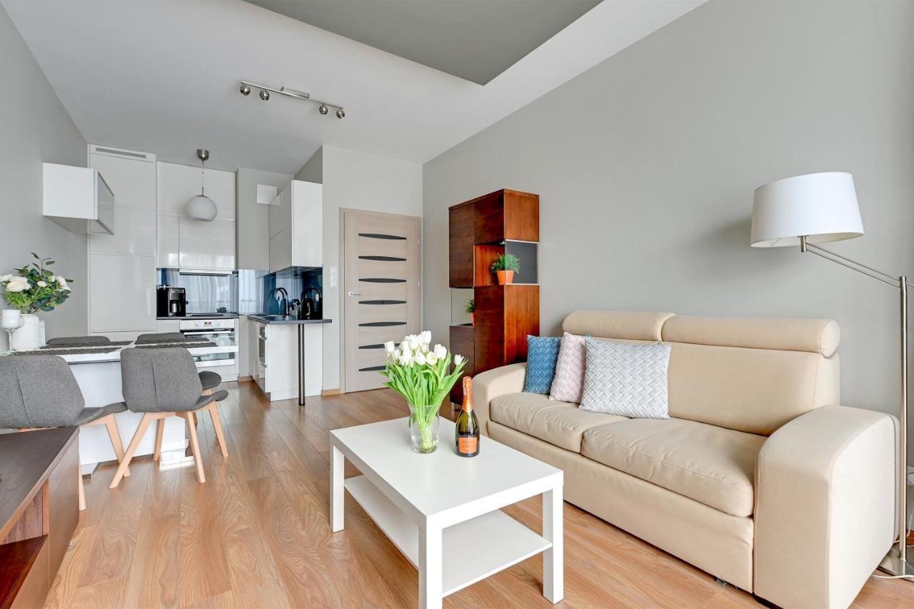 Apartments Riva - Nadmorski Dwor Premium Danzica Esterno foto